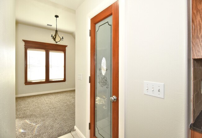 Building Photo - 18509 E 46th St