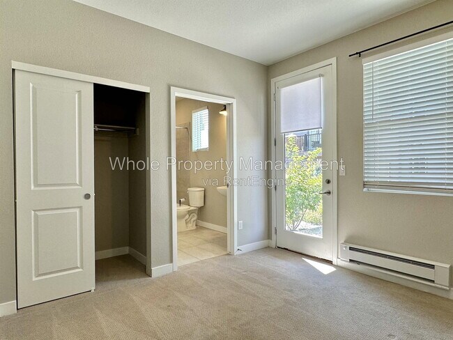 Building Photo - 1580 W 68th Ave