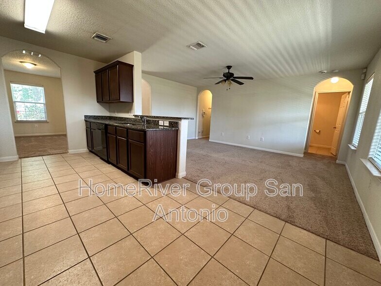 Building Photo - 6634 Luckey Tree