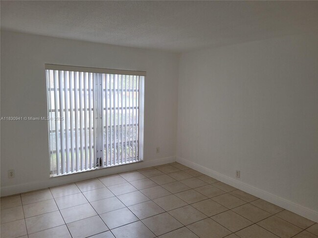 Building Photo - 4509 Treehouse Ln