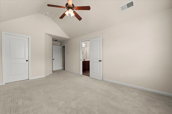 Building Photo - 542 Oconee Cir
