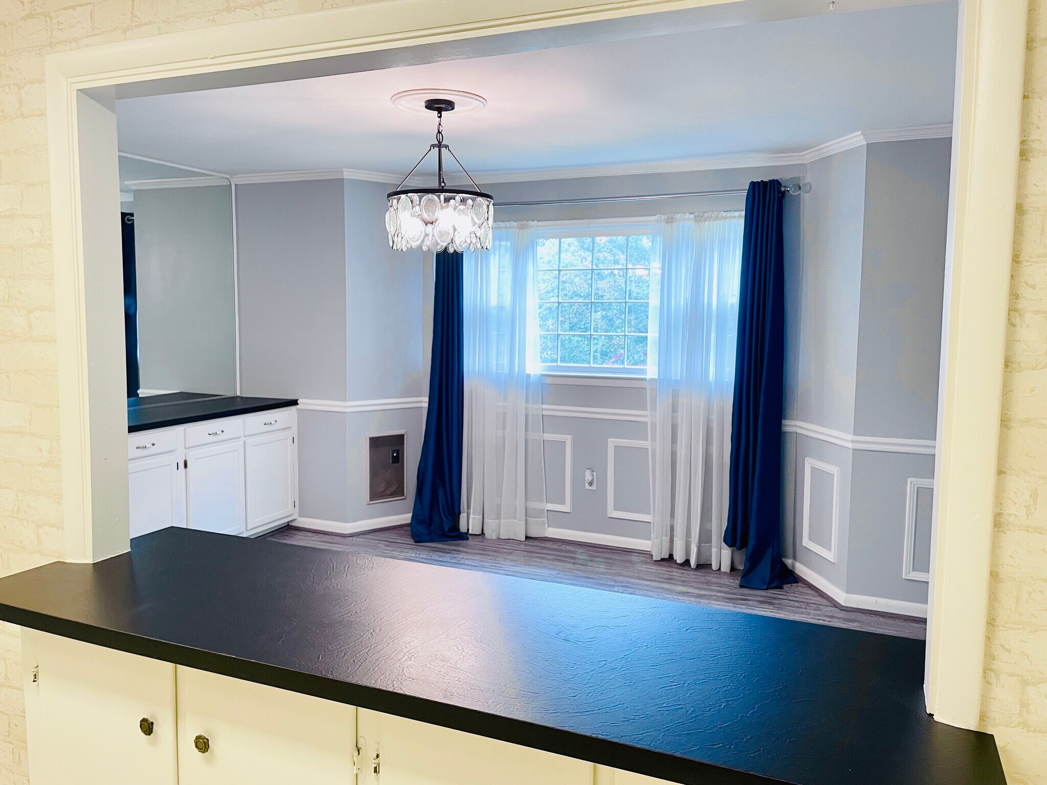 dining room - 5260 Crossbow Cir