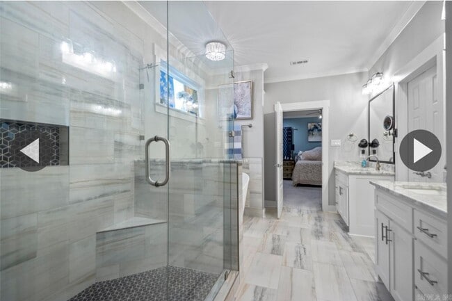 Building Photo - Gorgeous Home in Sherwood