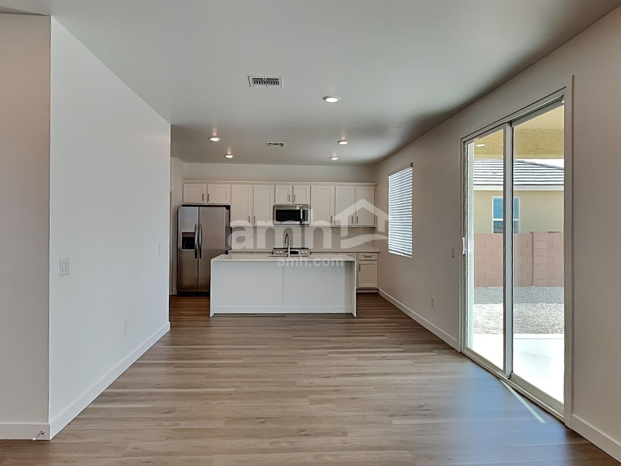 Building Photo - 18489 W El Cortez Pl