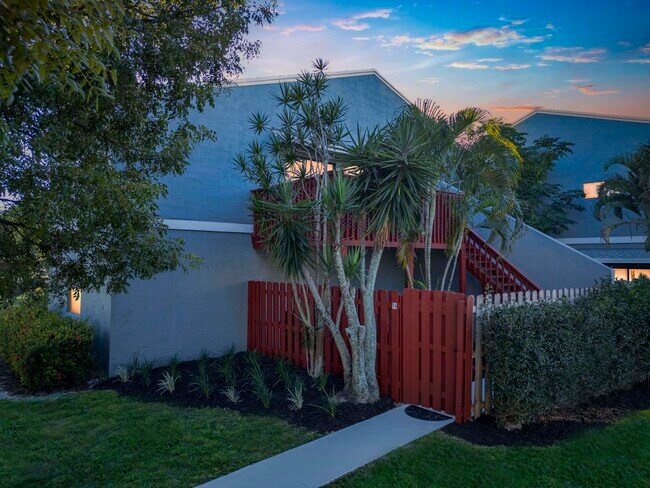 Building Photo - 7 Crossings Cir