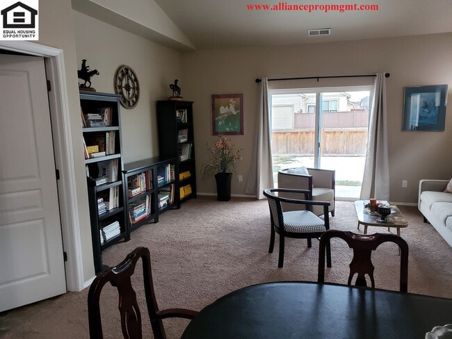 Building Photo - Charming 3 bedroom house in Norton Ranch S...