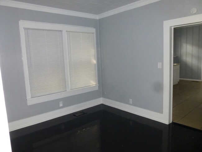 Building Photo - COMING SOON!!!