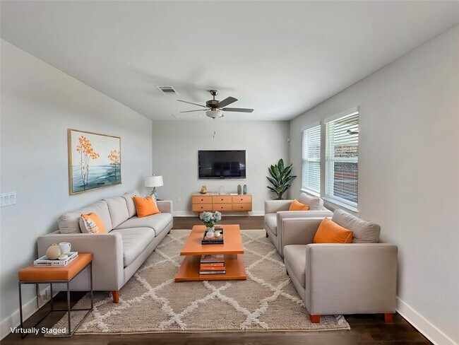 Building Photo - 1704 Carvin Wy