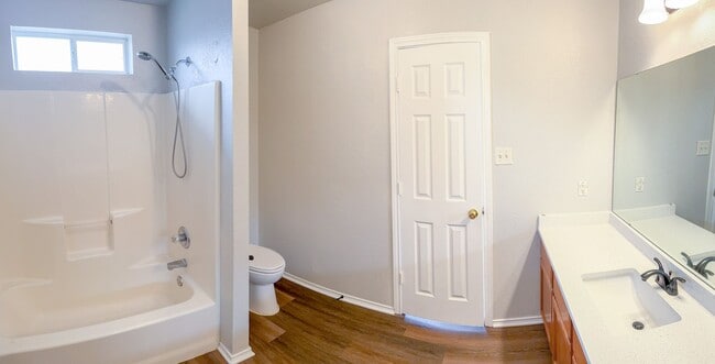 Building Photo - Available NOW This charming 1 story, 3 bedroom, 2 bath house could be your next home! Beautiful w...