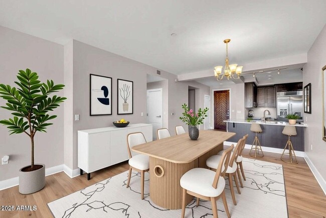 Building Photo - 4803 N Woodmere Fairway