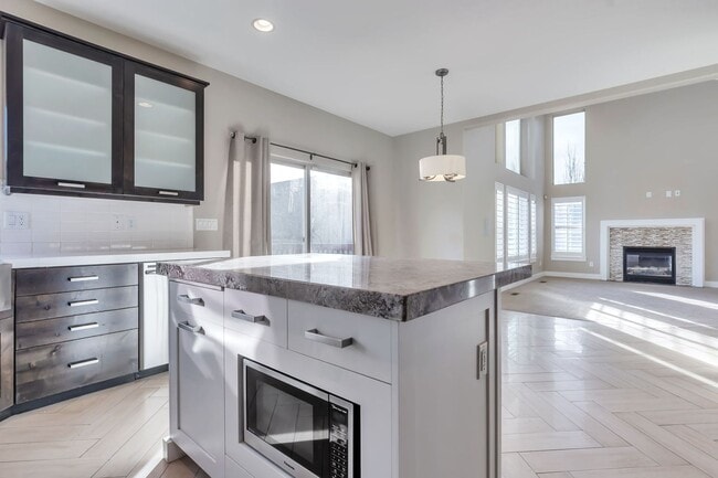 Building Photo - Unique 2 Story Home w attached 2 car