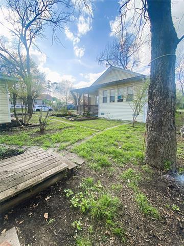 Building Photo - 308 N Shawnee St