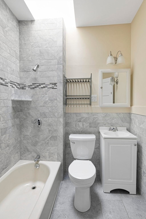 Building Photo - 648 Washington St