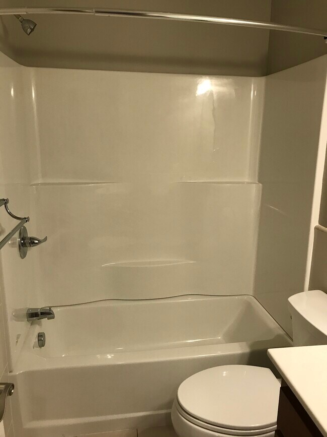 Building Photo - 3 Gaffers Ct