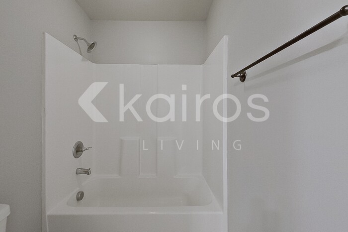 Building Photo - 496 Ford Chapel Rd