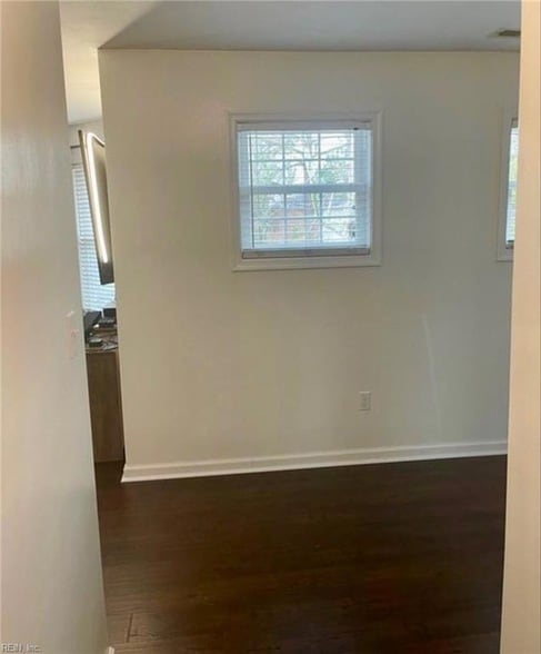 Building Photo - 404 W 29th St