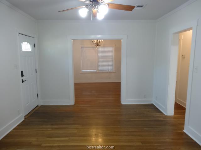 Building Photo - 402 Ayrshire St