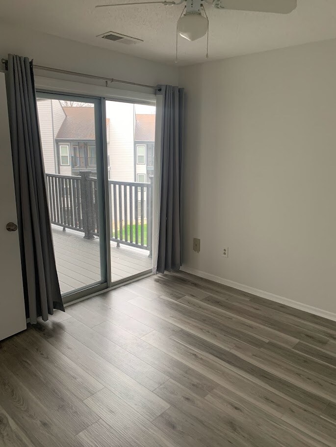 Building Photo - 18865 Vineyard Point Ln