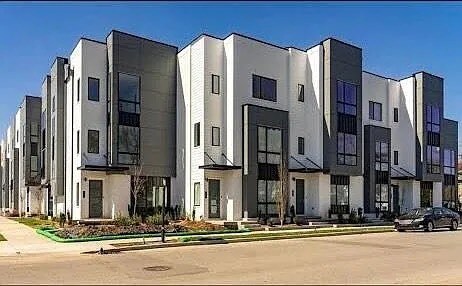 Building Photo - 1012 Scovel St
