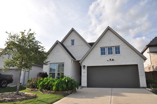 Building Photo - 31822 Grand Orch Ln