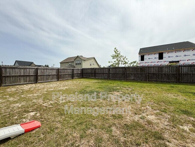 Building Photo - 3935 Standardbred Dr