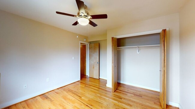 Building Photo - 2615 4th St NE