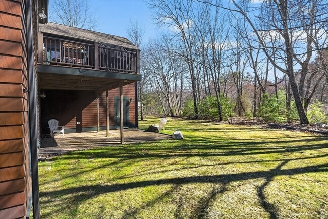 Building Photo - 165 Black Rock Dr
