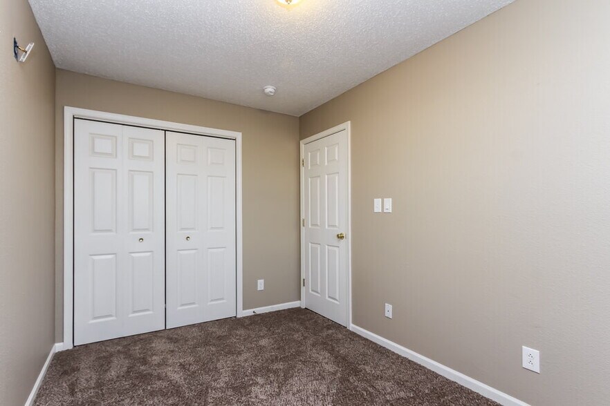 Building Photo - 1443 Egret Ln