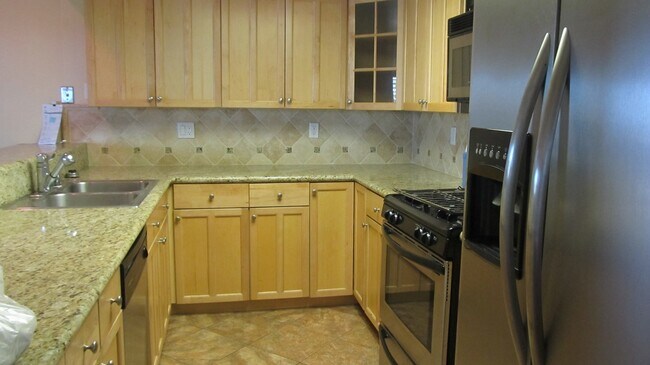 Building Photo - 259 Donax Ave