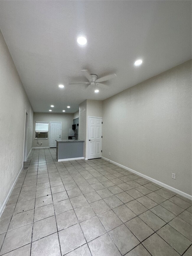 Building Photo - 3357 Frick Rd