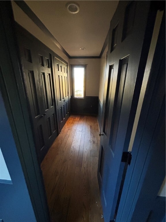 Building Photo - 930 W Bloomfield Rd