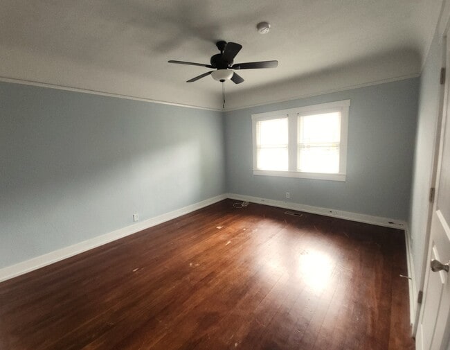 Building Photo - 18 North St