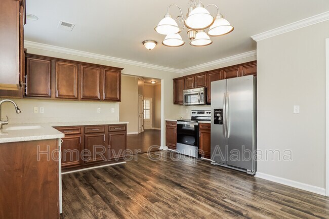 Building Photo - 553 Village Springs Ln