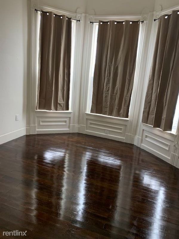 Building Photo - 3 br, 1 bath Duplex - 1694 11th St # B