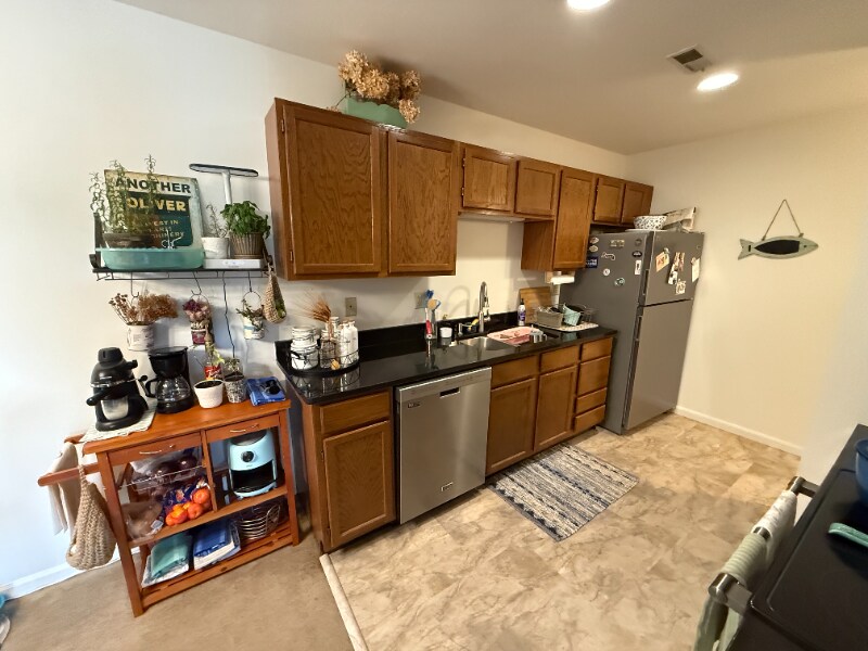 Building Photo - 104 Clinkscales Rd