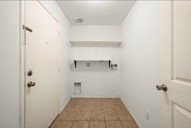 Building Photo - 21618 Borah Peak Way