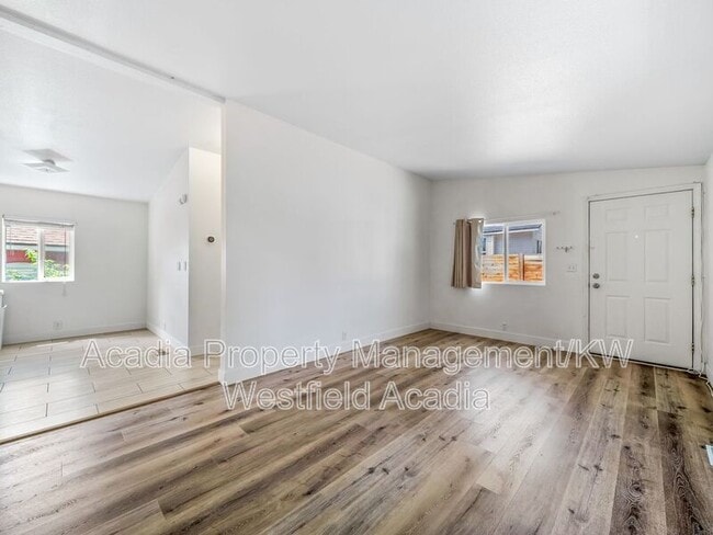Building Photo - 642 Harmony Ct