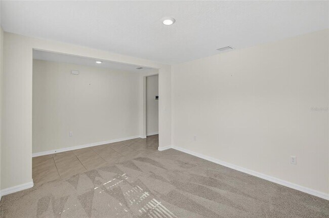 Building Photo - 3288 Silver Date Dr