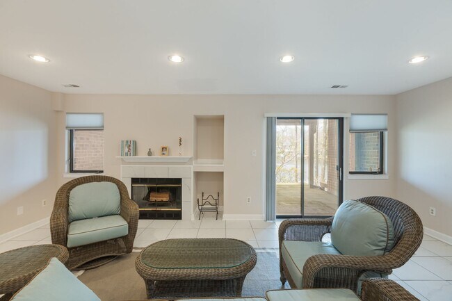 Building Photo - COMING SOON -11030 Thrush Ridge Rd - Liste...