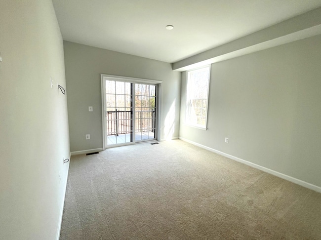 Building Photo - 13327 Coalfield Station Ln