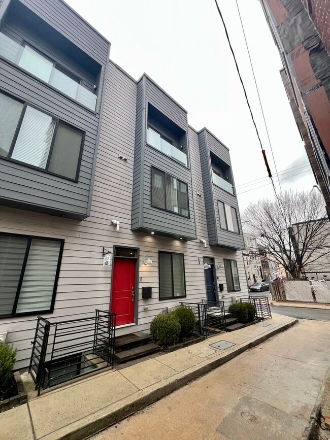 Building Photo - Stunning 3-Bedroom Townhome in the Heart of Fishtown! Finished Basement and Private Rooftop Deck!...