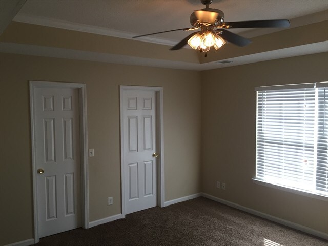 Photo - 109 W Tahoe Dr