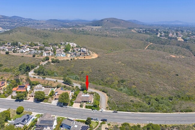 Building Photo - 7118 El Fuerte St