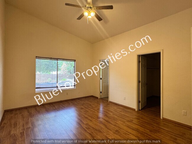Building Photo - 3011 W Corte Olivia
