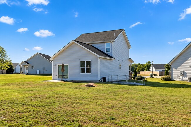 Building Photo - 64 Katniss Ct