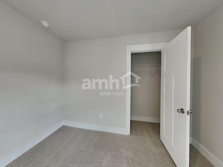 Building Photo - 536 Crowder Pl