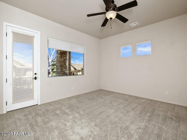 Building Photo - 1571 Gettysvue Way