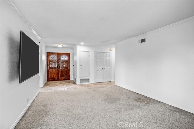 Building Photo - 423 N Rock River Dr