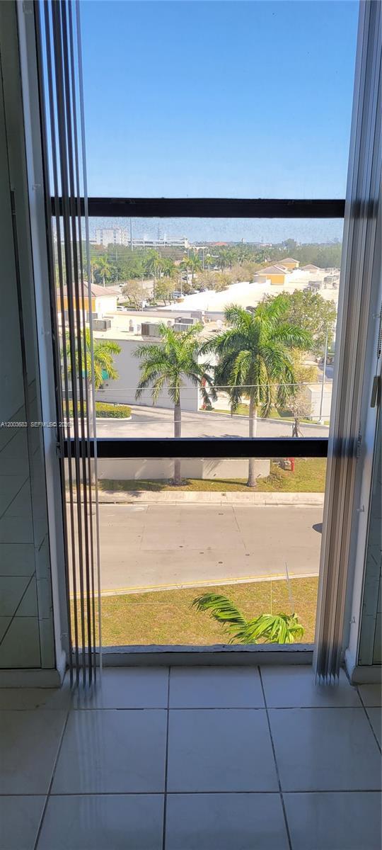 Building Photo - 13499 Biscayne Blvd