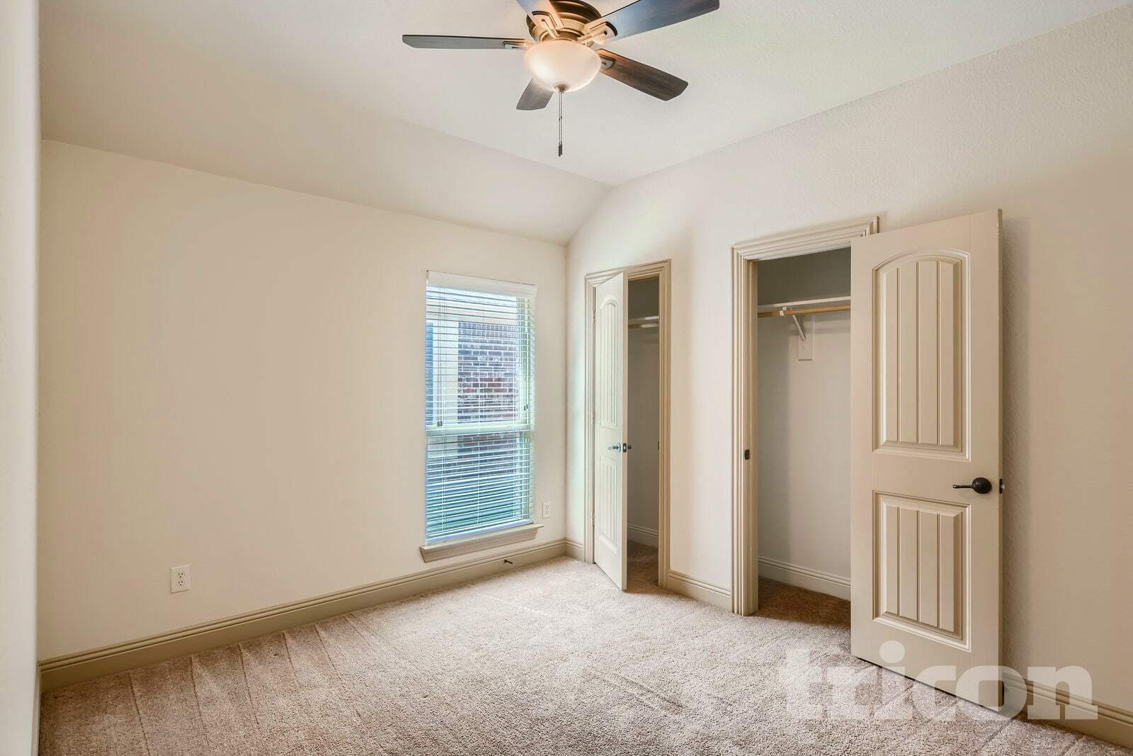 Building Photo - 178 Charleston Ln